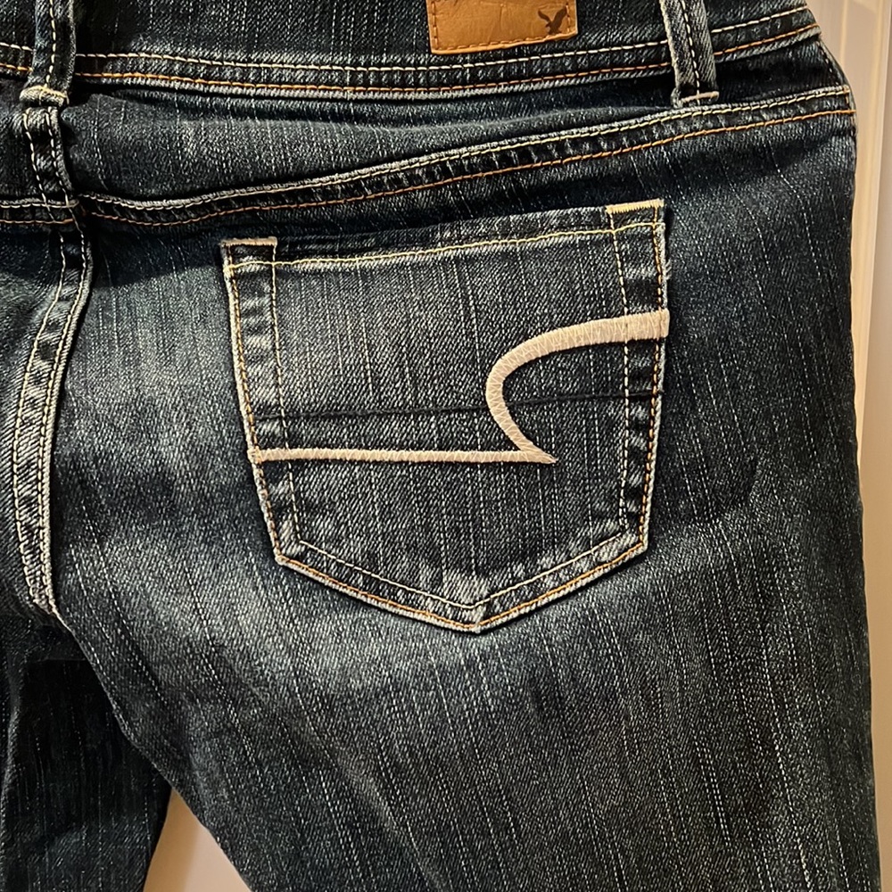 American eagle stretch original boots jeans like new size 2